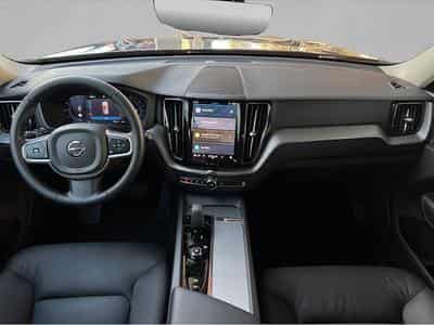 Volvo XC60 (2024) - Photo 8
