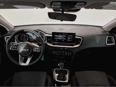 Kia XCeed (2025) - Photo 11