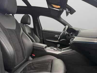 BMW 330 e Pack M / Hybride (2020) - Photo 11