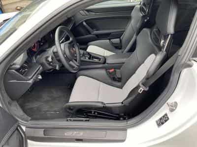 Porsche 911 GT3 Touring BM6 LIFT + 90L GAR (2023) - Photo 11