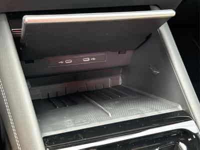 VW Tiguan R-Line (2025) - Photo 11