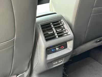 VW Tiguan R-Line (2025) - Photo 12