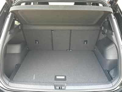 VW Tiguan R-Line (2025) - Photo 15