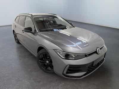 VW Passat Variant R-Line (2026) - Photo 1