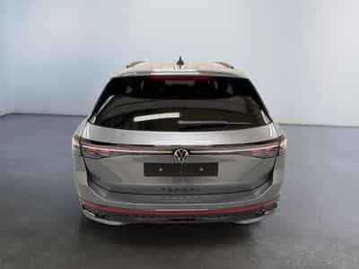 VW Passat Variant R-Line (2026) - Photo 6