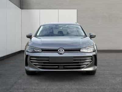 VW Passat Variant Business (2025) - Photo 6