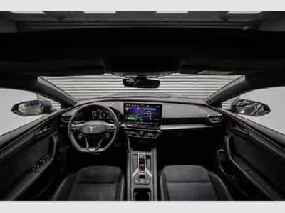 Cupra Leon ST 2,0 TSI (2025) - Photo 5