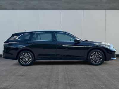 VW Passat Variant Elegance (2025) - Photo 5
