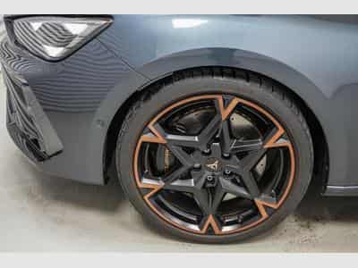 Cupra Leon ST 2,0 TSI (2025) - Photo 4