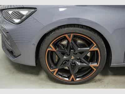 Cupra Leon ST 2,0 TSI (2025) - Photo 4