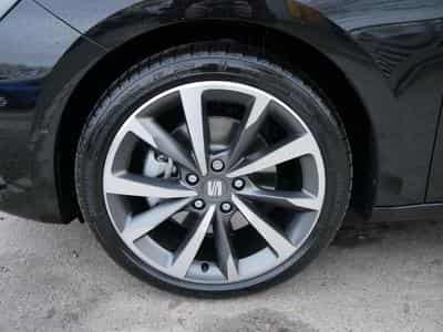 Seat Leon FR (2025) - Photo 4