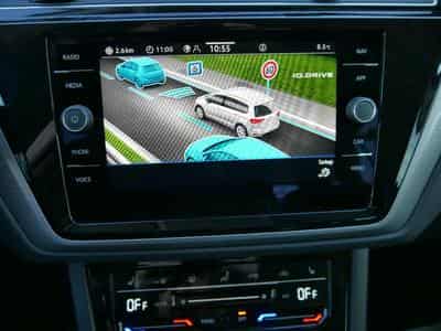 VW Touran Comfortline (2026) - Photo 15