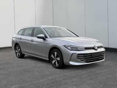 VW Passat Variant Business (2025) - Photo 7