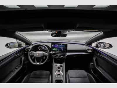 Cupra Leon ST 2,0 TSI (2025) - Photo 5