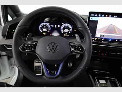 VW Golf 2.0 TSI 245 kW 4Motion R (2025) - Photo 6