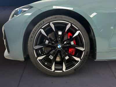 BMW M440 M440d xDrive (2024) - Foto 4