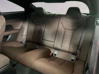 BMW M440 M440d xDrive (2024) - Foto 8