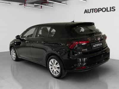 Fiat Tipo 1.5 HYBRIDE ESSENCE (2024) - Photo 13