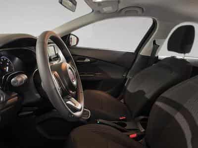 Fiat Tipo 1.5 HYBRIDE ESSENCE (2024) - Photo 4