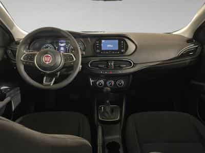 Fiat Tipo 1.5 HYBRIDE ESSENCE (2024) - Photo 5