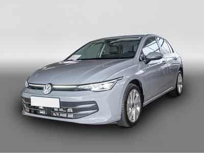 VW Golf (2025) - Photo 1