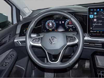 VW Golf (2025) - Photo 6