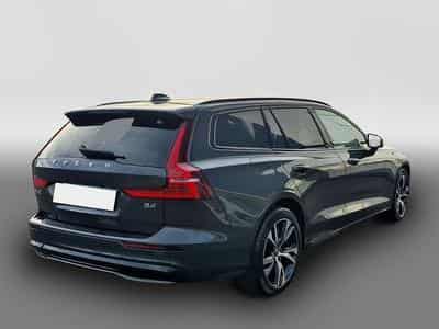 Volvo V60 (2021) - Photo 2