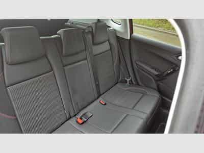 Peugeot 2008 1.6 e-HDI 100cv GT-Line (2018) - Foto 12