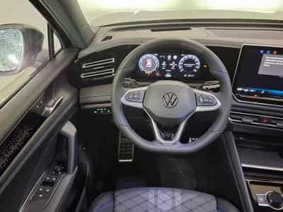 VW Tiguan R-Line 2.0 TSI OPF 4MOTION 7-Gang DSG (2025) - Foto 12
