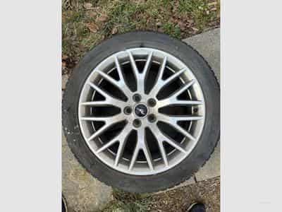 Felgen und Reifen – 19" - Foto 1