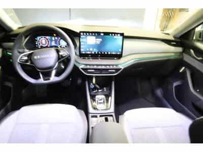 Skoda Octavia Selection (2025) - Photo 2