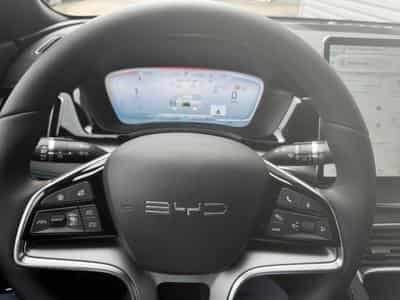 BYD SEAL BOOST (2025) - Photo 11