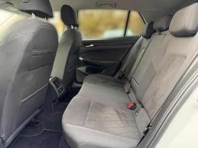 VW Golf Golf VIII Lim. Style eTSI (2023) - Photo 13