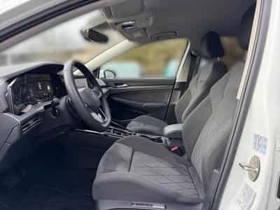 VW Golf Golf VIII Lim. Style eTSI (2023) - Photo 8