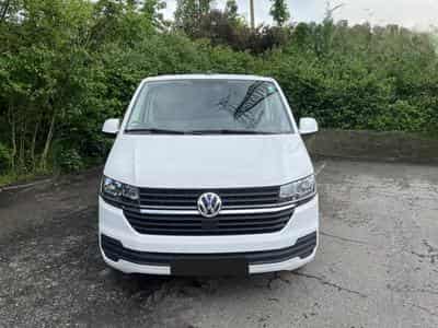 VW Transporter 2.0 TDI 9 places (2023) - Photo 4