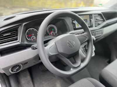 VW Transporter 2.0 TDI 9 places (2023) - Photo 6