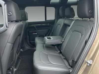 Land-Rover Defender 110 D250 X-Dynamic HSE +AHK +Winter-Paket (2025) - Photo 8