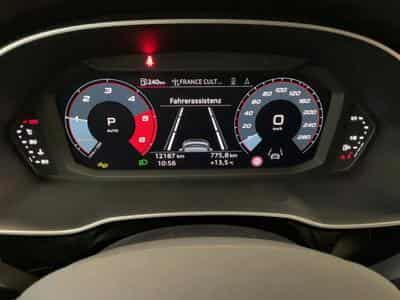 Audi Q3 SB+S-line+35TDI+S-Tronic+LED (2025) - Photo 11