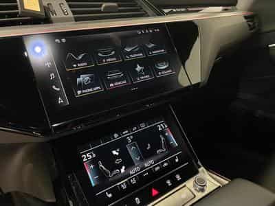 Audi e-tron e-tron 55 S-Line Quattro 300 kW 408cv (2024) - Photo 11