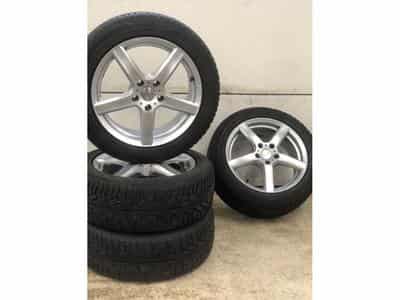 Jantes alu + Pneus h 17" 225/50 R17 98H (2026) - Photo 1