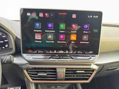 Cupra Leon Sportstourer MHEV (2025) - Photo 13