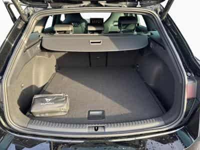 Cupra Leon Sportstourer MHEV (2025) - Photo 14