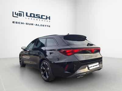 Cupra Leon Sportstourer MHEV (2025) - Photo 4