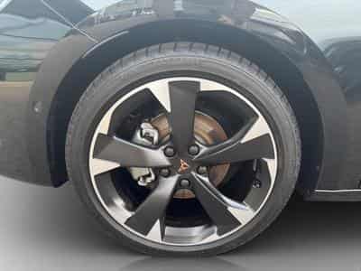 Cupra Leon Sportstourer MHEV (2025) - Photo 7