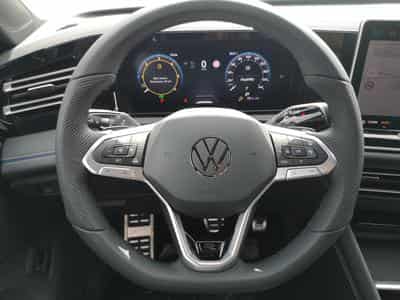 VW Tiguan 2.0 TDI 142 kW 4Motion R-Line (2025) - Photo 6