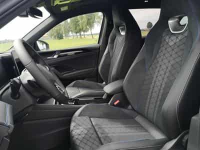 VW Tiguan 2.0 TDI 142 kW 4Motion R-Line (2025) - Photo 9