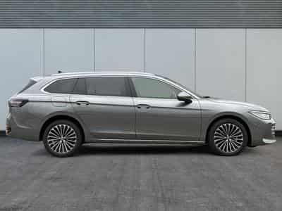 VW Passat Variant Elegance (2025) - Photo 5