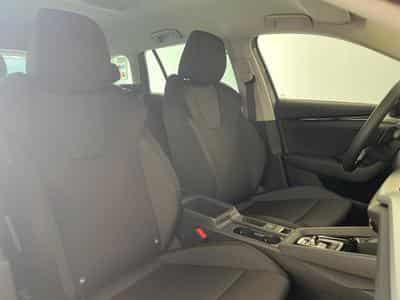 Skoda Octavia Essence (2026) - Photo 14