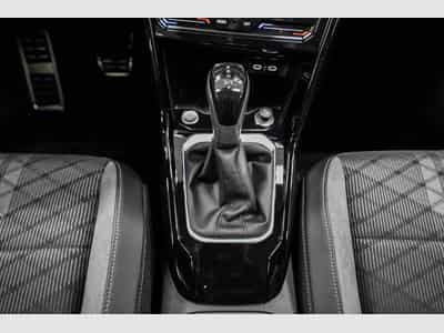 VW T-Roc 1,5 TSI DSG (2025) - Photo 11