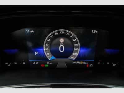 VW T-Roc 1,5 TSI DSG (2025) - Photo 9